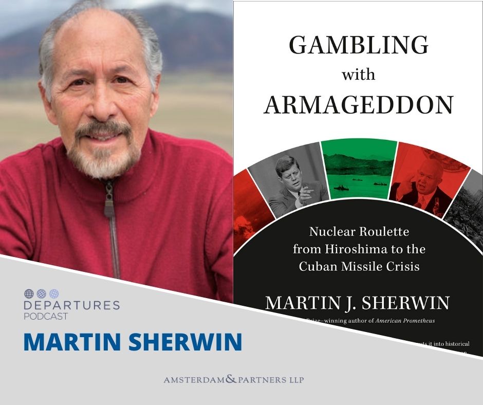 Gambling with Armageddon: Nuclear Roulette from Hiroshima to the Cuban  Missile Crisis (Hardcover)